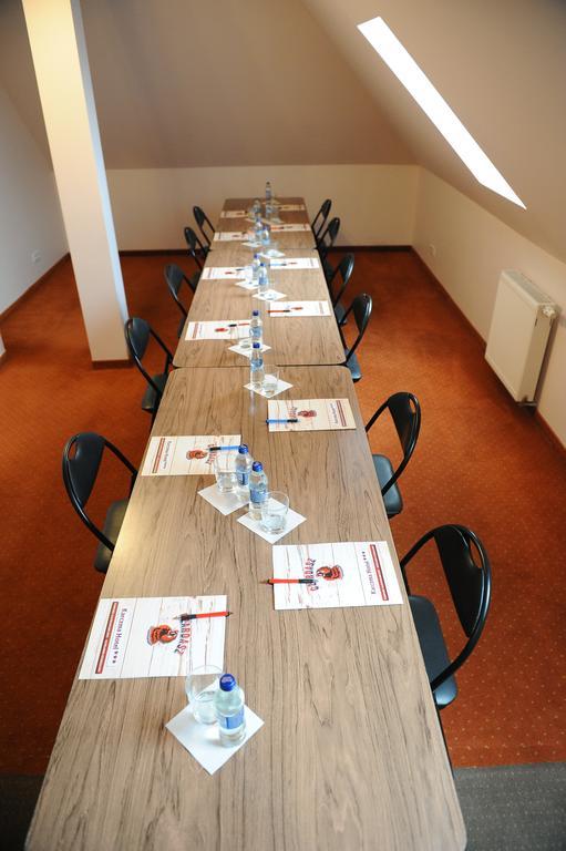 Hotel Czardasz Kozieglowy  ภายนอก รูปภาพ