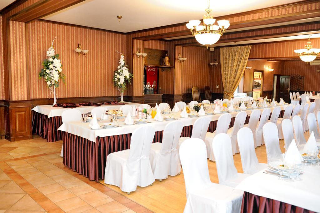 Hotel Czardasz Kozieglowy  ภายนอก รูปภาพ
