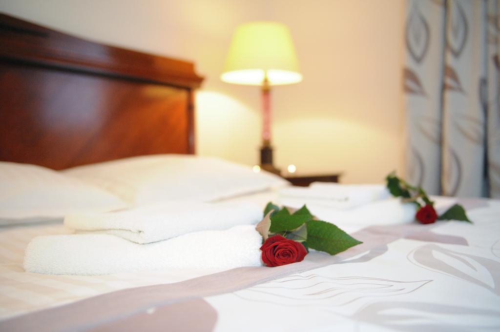 Hotel Czardasz Kozieglowy  ภายนอก รูปภาพ