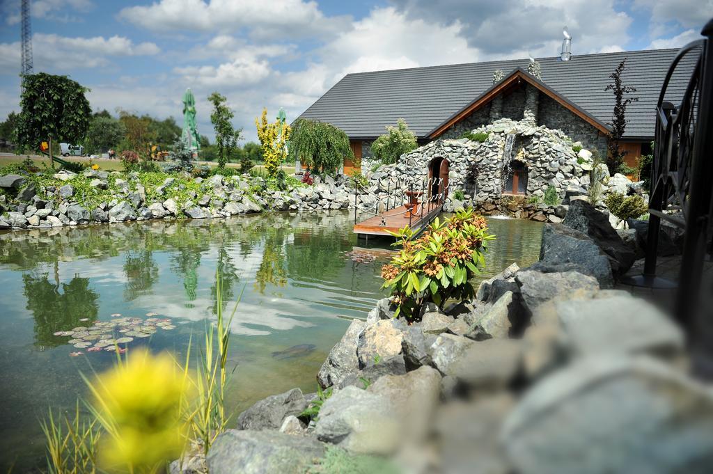 Hotel Czardasz Kozieglowy  ภายนอก รูปภาพ
