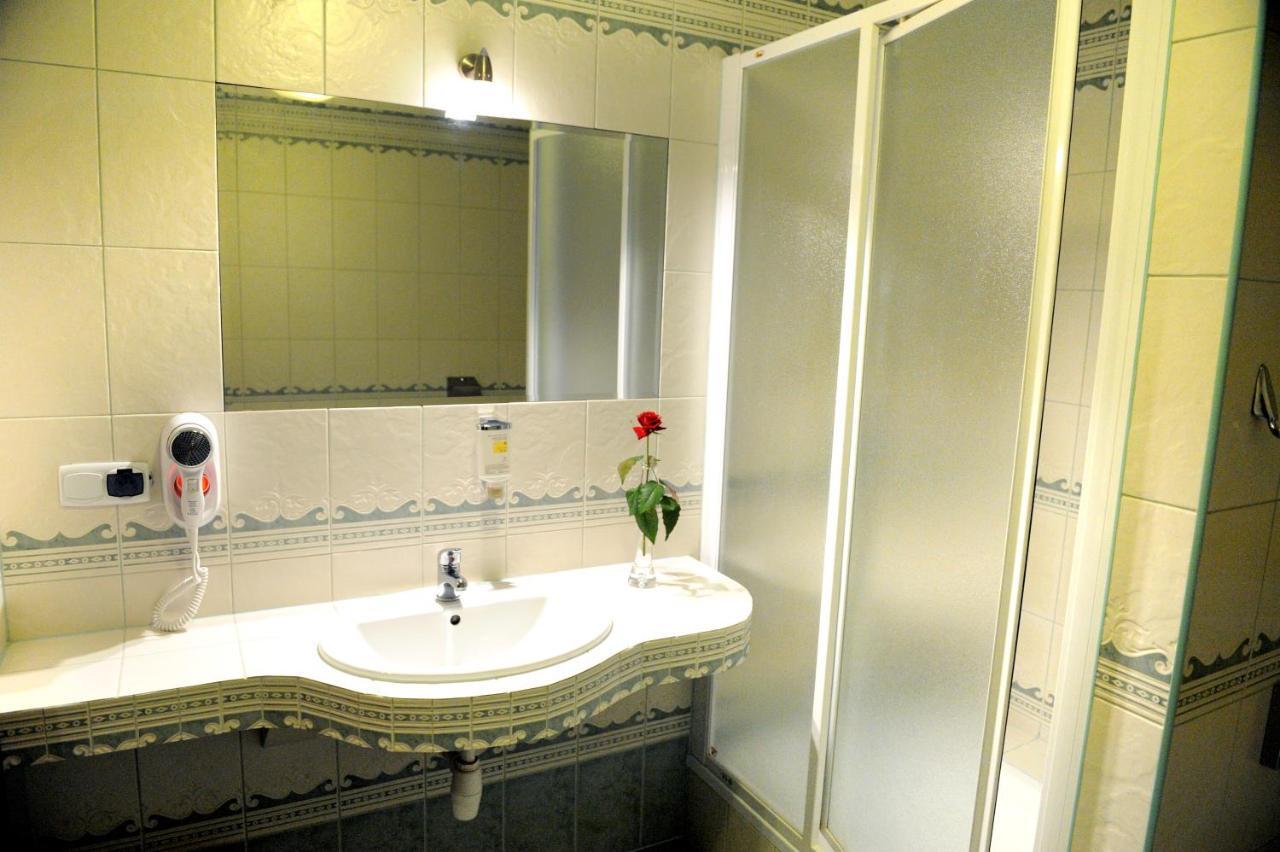Hotel Czardasz Kozieglowy  ภายนอก รูปภาพ